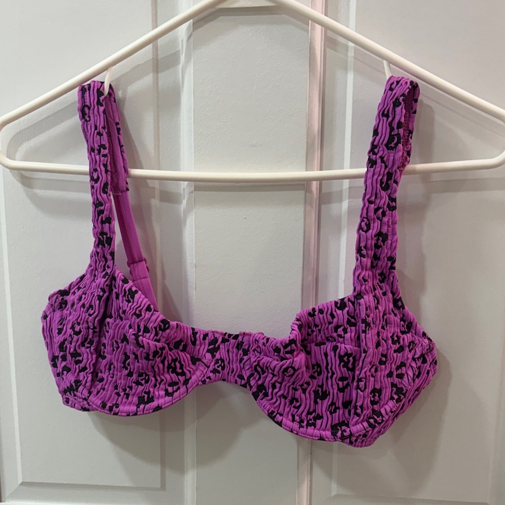 NWOT Good American bikini top